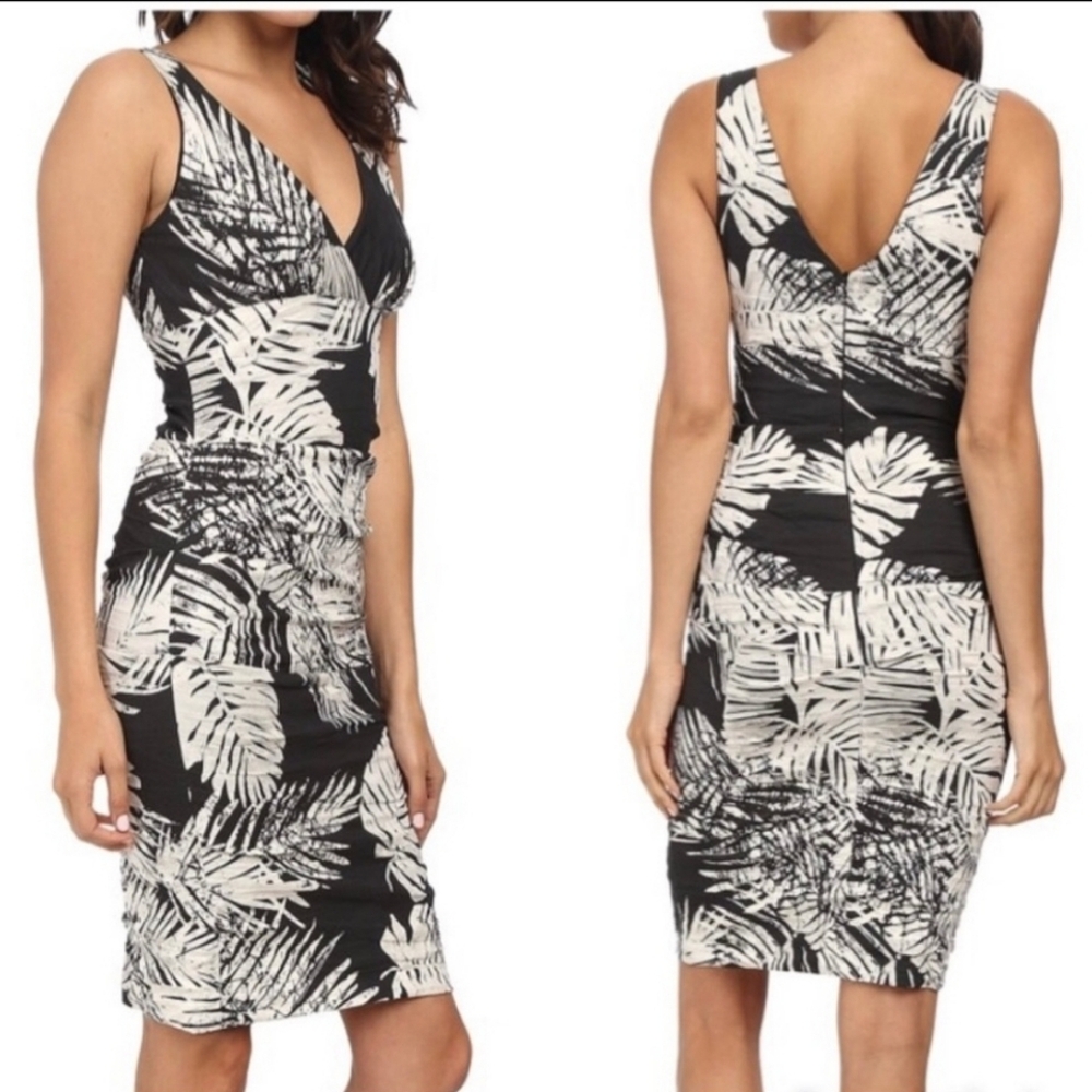 EUC Nicole Miller Artelier Krista Black & White Palm Print Dress - Size 2